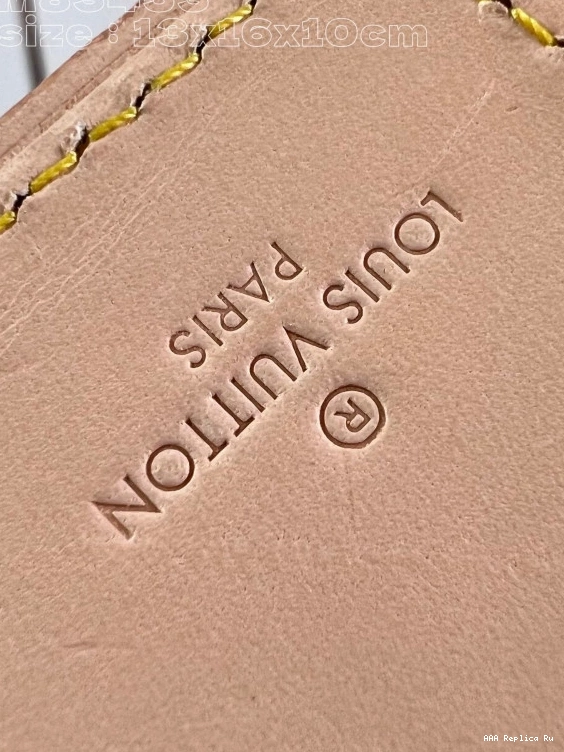 AAA Replica Ru VUITTON LOUIS NOÉ-13*16*10cm NANO 0811